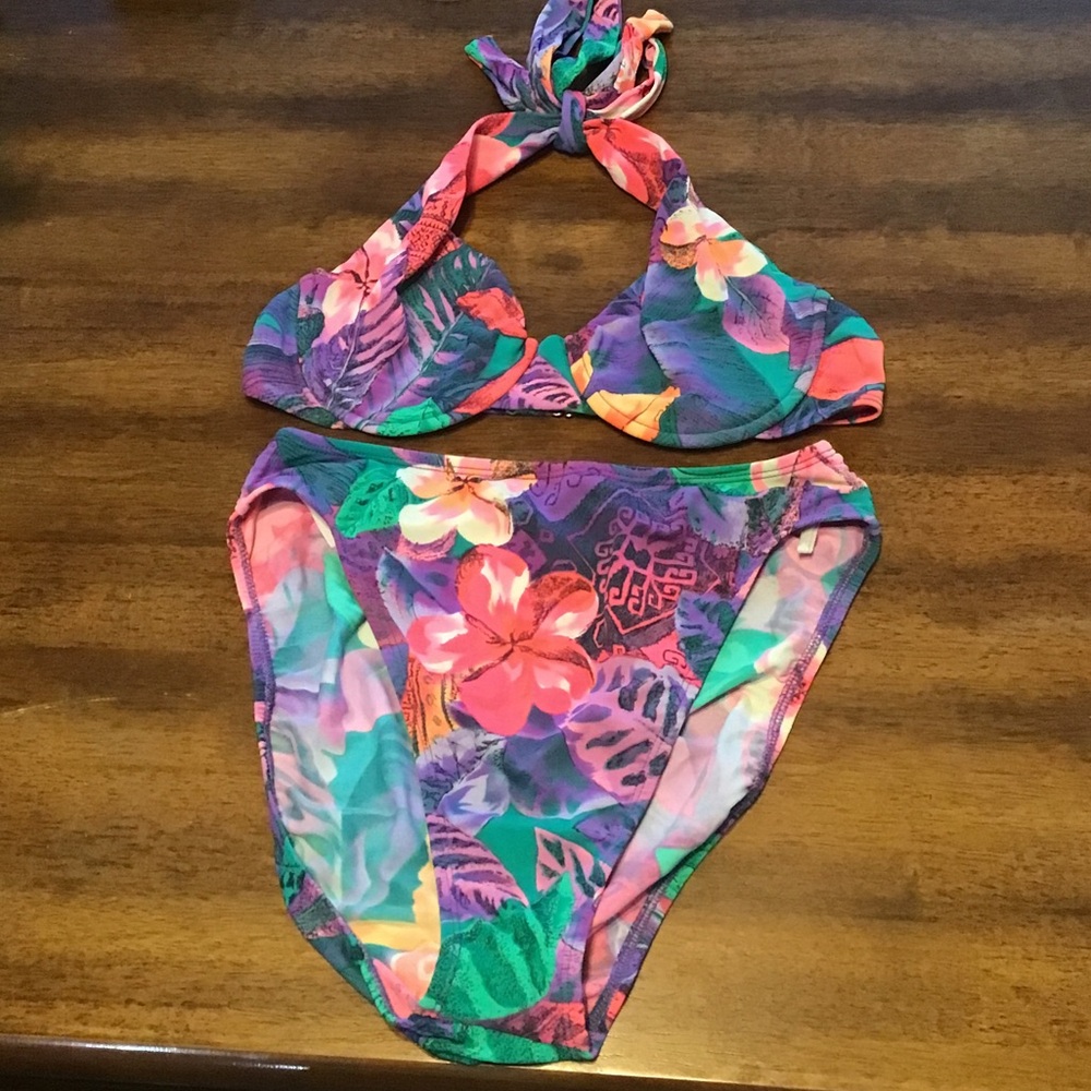 Vintage Women’s Bikini Floral Tropical Halter Bikini